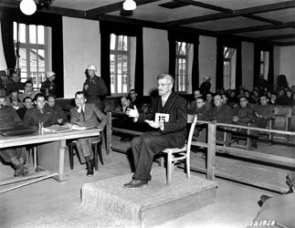 Trial of Dr. Klaus Karl Schilling. He was responsible for experiments with malaria pathogens in the Dachau concentration camp. He inoculated more than 1000 prisoners with these pathogens (photo: US Holocaust Memorial Museum).