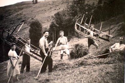 Adolphe und Emma gingen regelmäßig nach Bergenbach, um ihren älter werdenden Eltern bei der Arbeit auf dem Bauernhof zu helfen